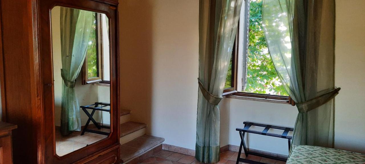 Agriturismo Villino Bellavista Spoleto Bagian luar foto